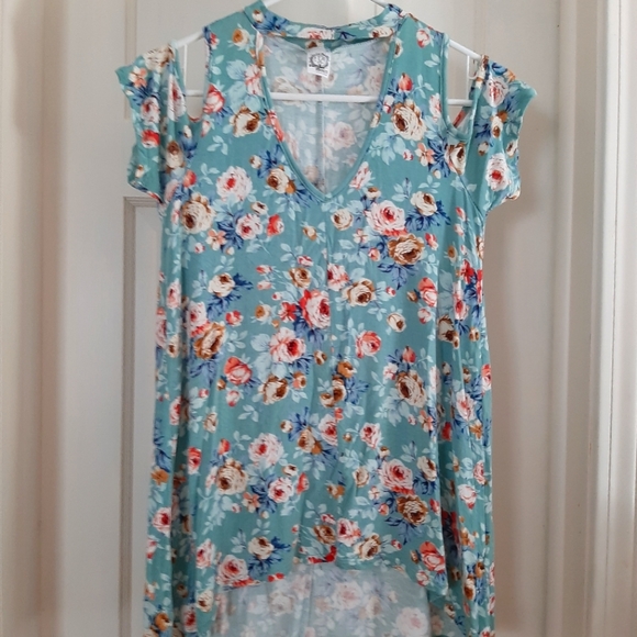 Tops - Cold shoulder floral top, size small